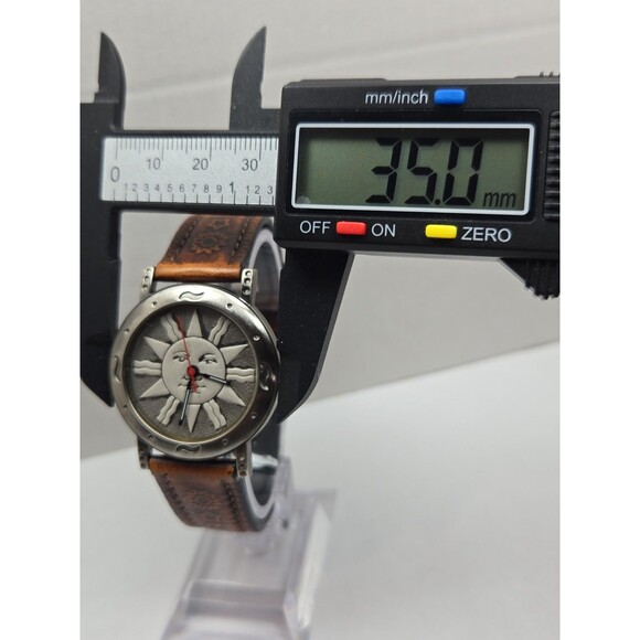 Vintage CS Ltd Hong Kong Celestial Sun Face Quartz Watch New Battery Brown Strap main image 11